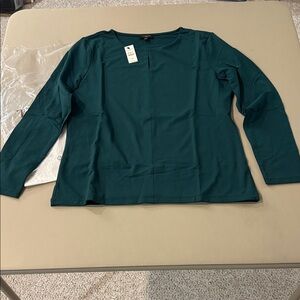 Talbots Scotch Pine Keyhole Long Sleeve Top NWT MP